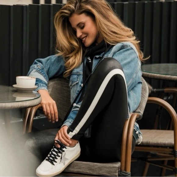 Spanx Faux Leather NEW Side Stripe Leggings size L - Picture 3 of 9